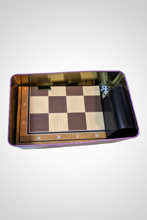 Boîte en métal jeux de société voyage damier jeu de chevaux bon état
