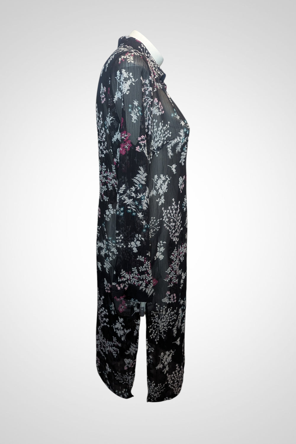 Chemise longue Cache Cache noire transparente motif floral fendue