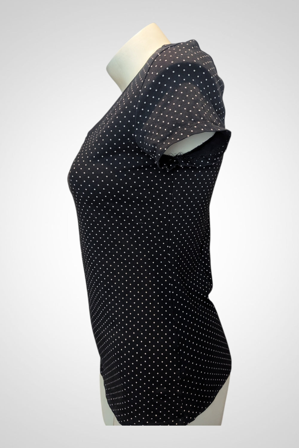 T-shirt C&A noir à pois blancs col V S