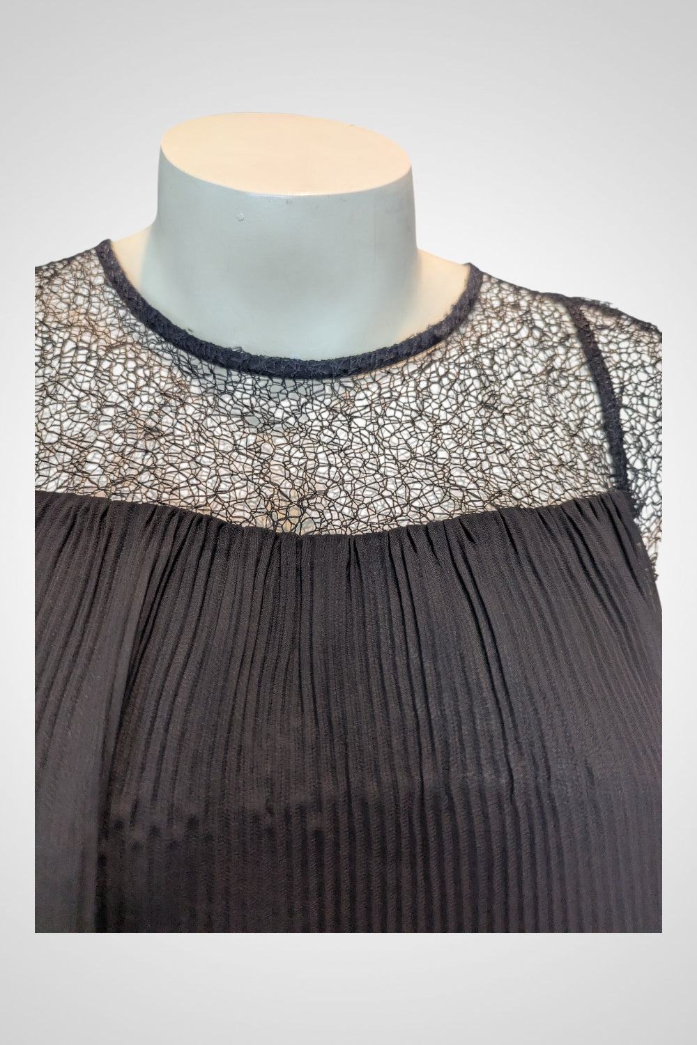 Blouse débardeur Camaïeu beige dentelle épaules plissée