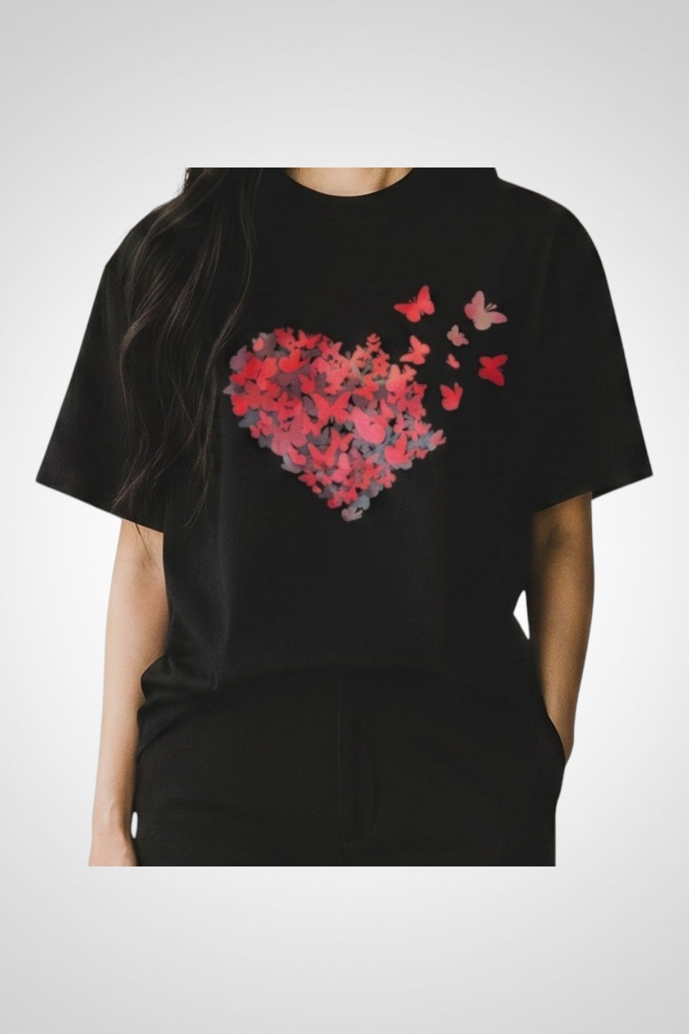 T-shirt Shein noir papillons cœur rouge L
