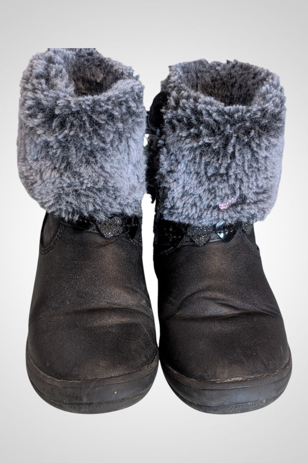 Bottines Nini & Girls fourrure chevilles détails cœur noir brillant pointure 26