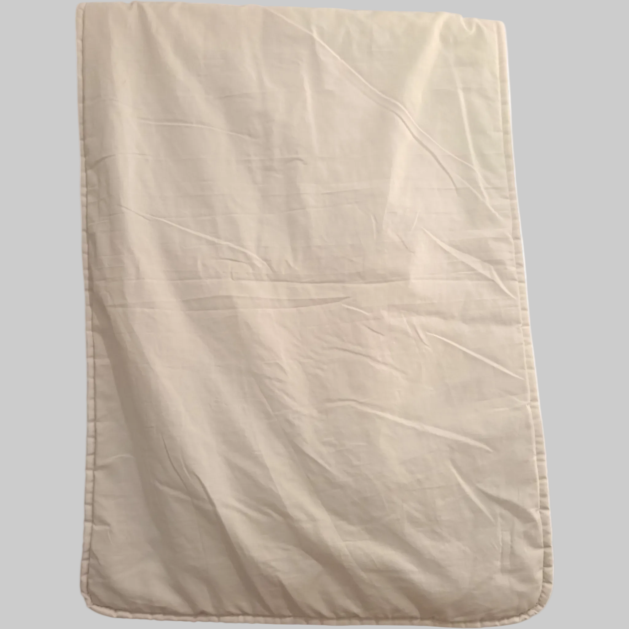 Lot literie bébé matelas, alèse, 2 draps housses, couette et housse