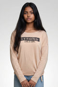Pull femme Kiabi beige léger avec inscription Strong Like a Girl taille XS