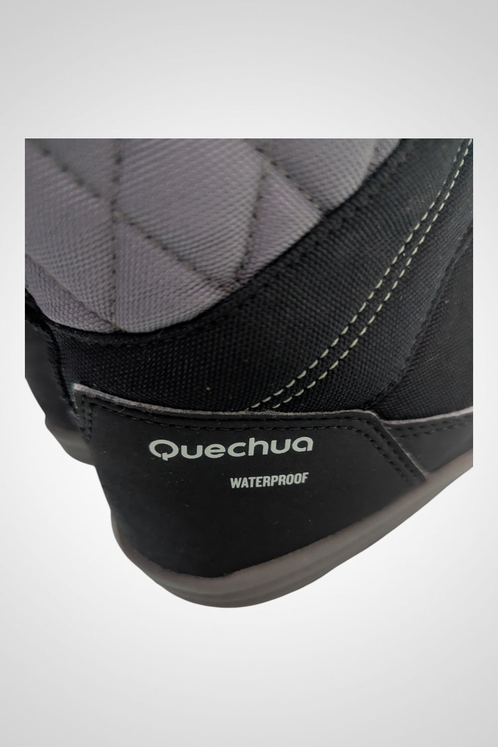 Bottes de neige Quechua waterproof noir gris pointure 42 30cm lacets fourrées