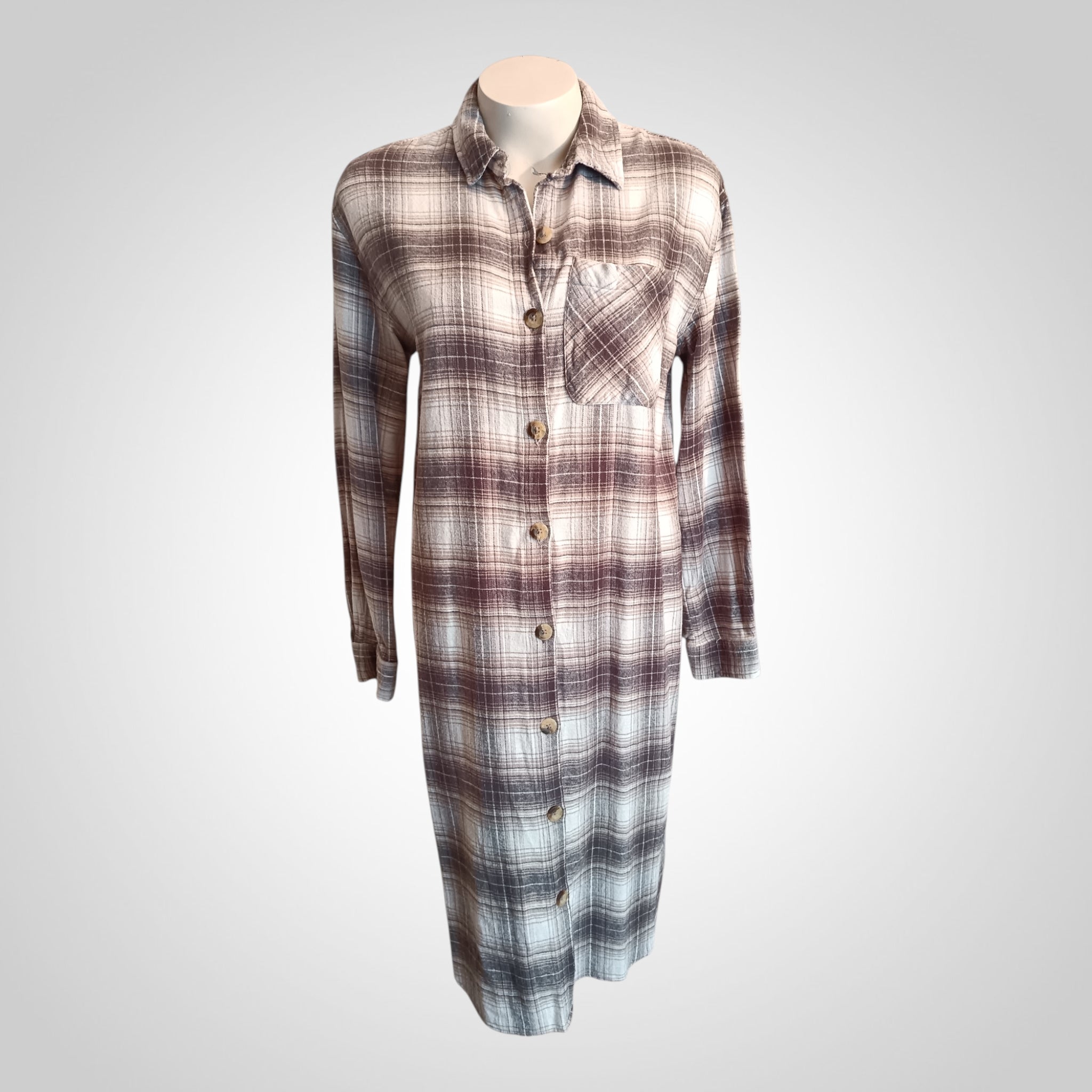 Chemise de nuit Primark Taille 38 à carreaux marron et blanc