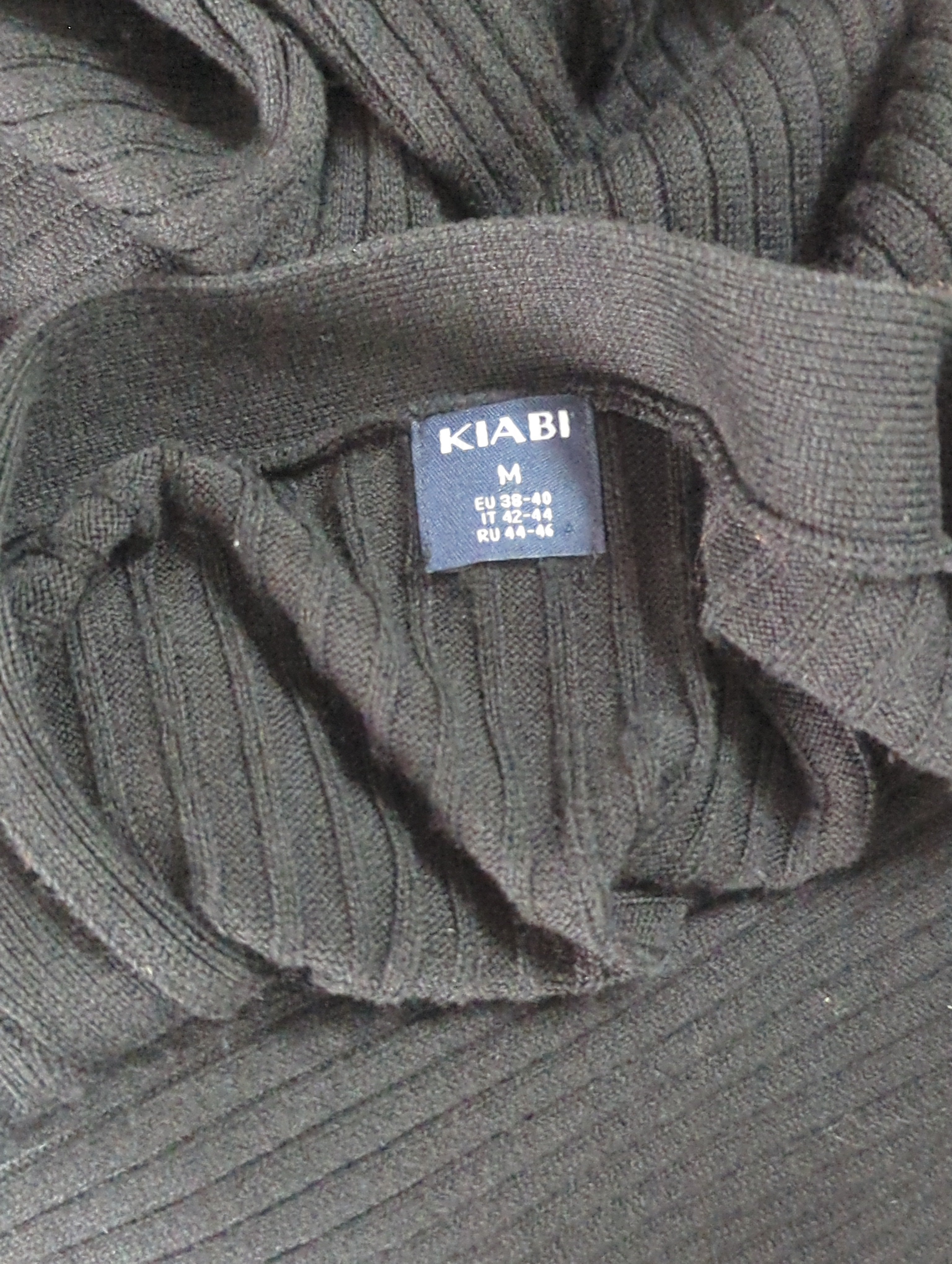 Robe pull Kiabi Taille M Noire Moulante Chic