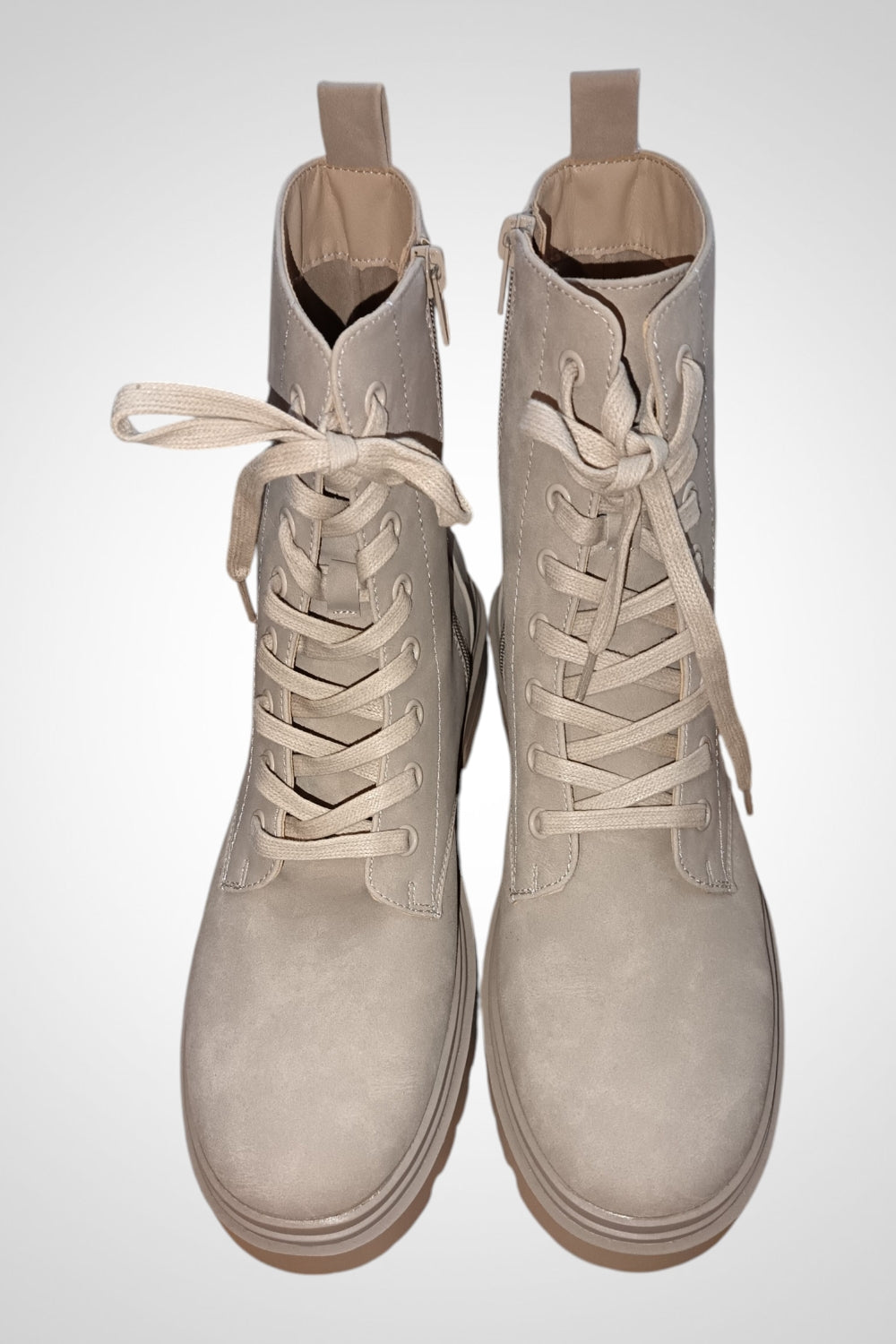 Bottines Kiabi beige à lacets et fermeture pointure 42 neuves sans étiquette