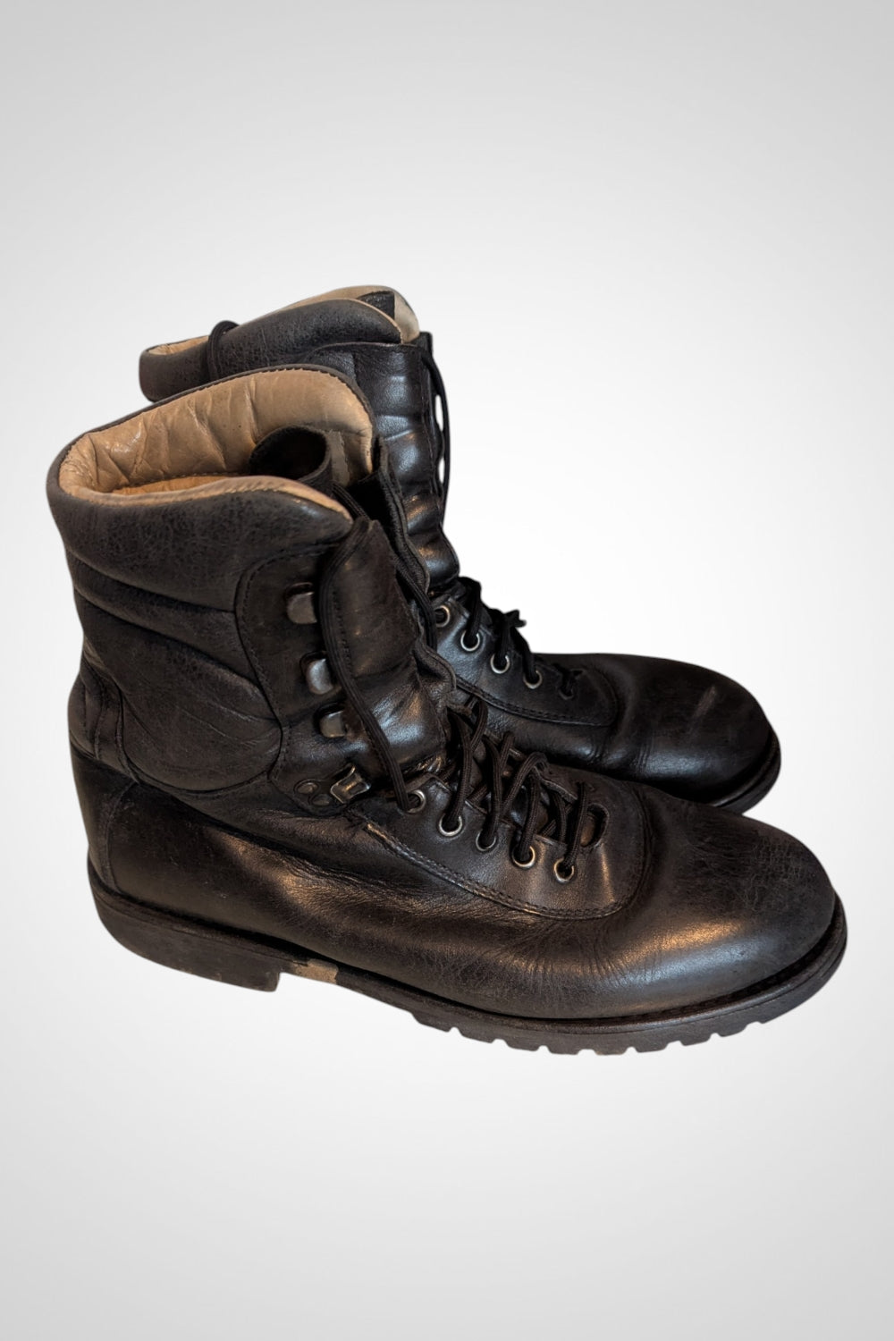 Rangers armée Argueyrolles noires cuir vitré lacets pointure 43 robustes confortables