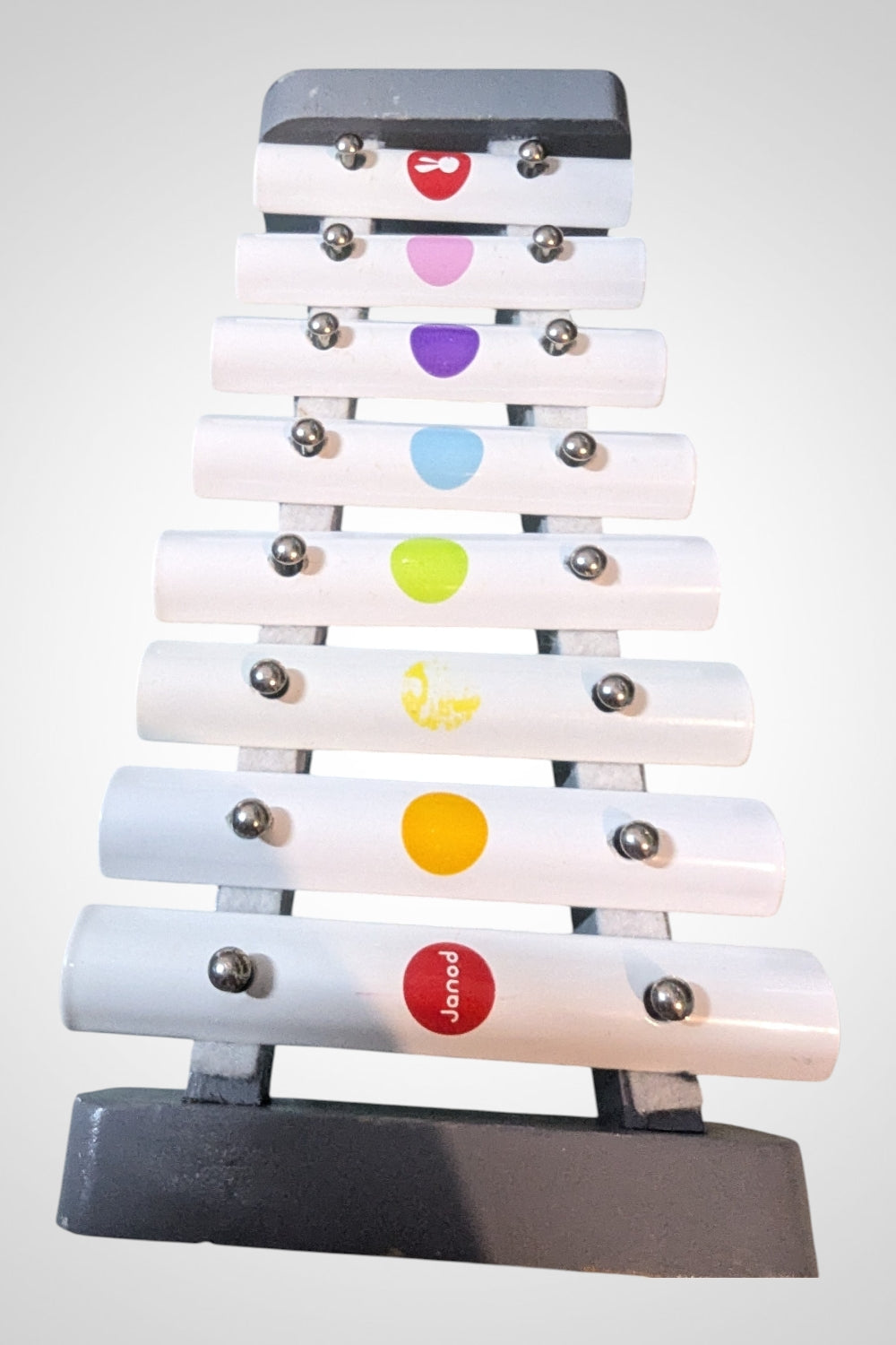 Xylophone Janod blanc et multicolore en bois bon état