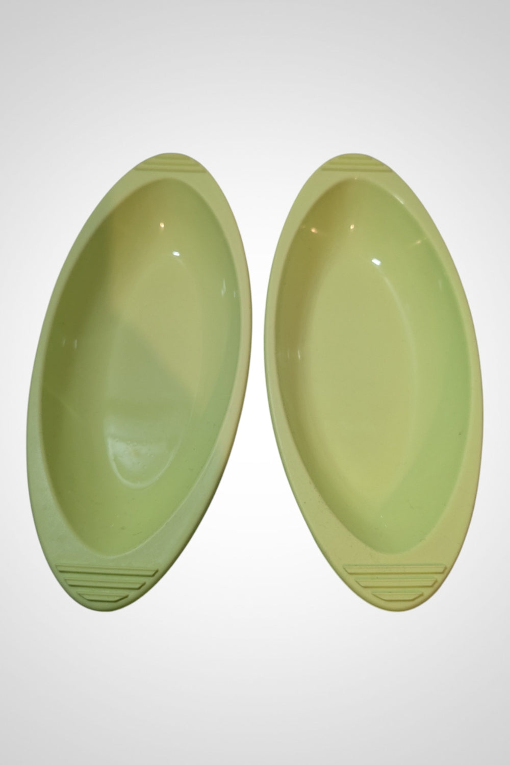 Lot de 2 papillotes Orka silicone vert anis 26,5 x 11 cm très bon état