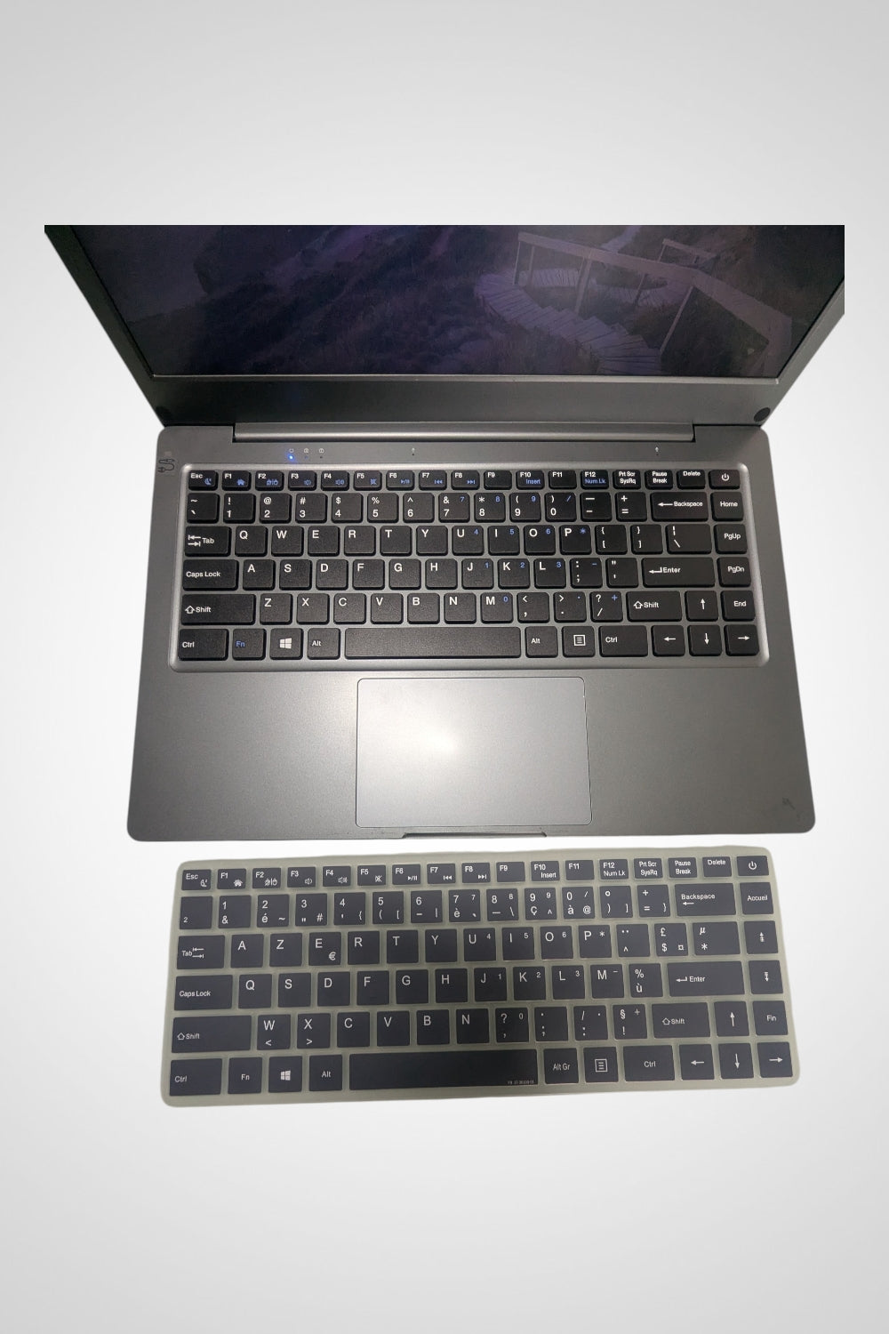 Ordinateur portable Jumper EZbook S5 12 Go RAM 128 Go SSD 14 pouces très bon état