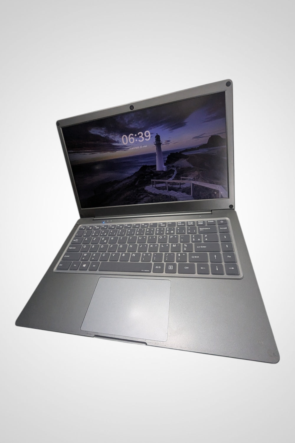 Ordinateur portable Jumper EZbook S5 12 Go RAM 128 Go SSD 14 pouces très bon état