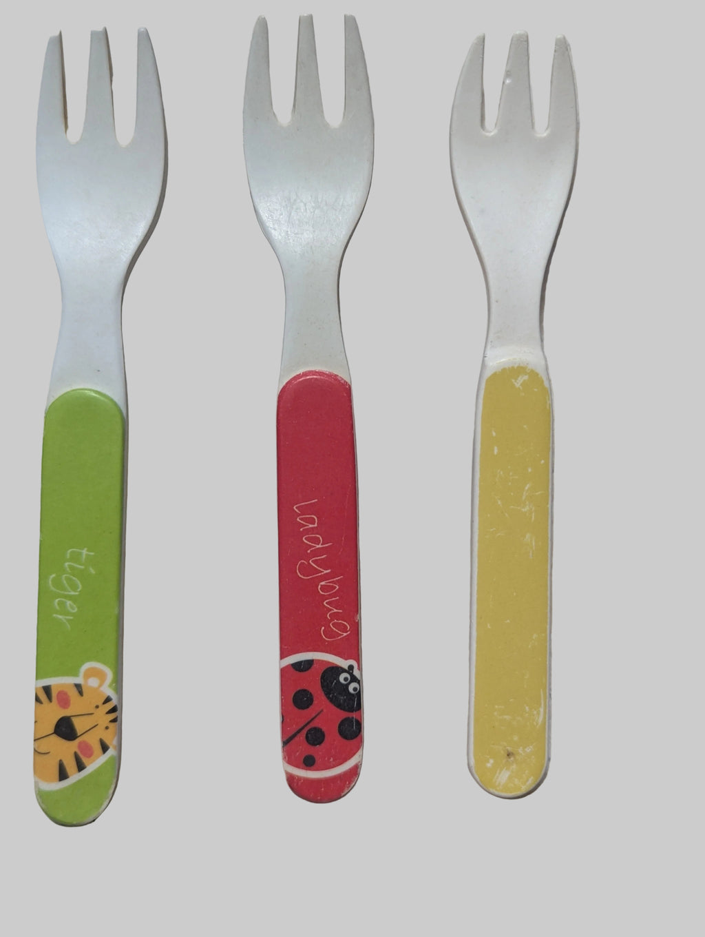 Lot 3 cuillères plastique Nuby + 3 fourchettes plastique différentes couleurs